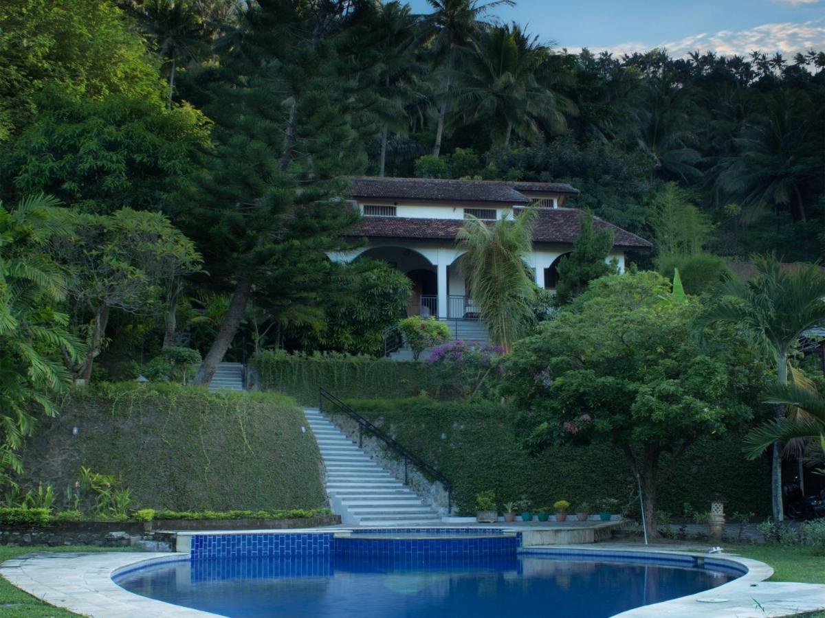Sunset Villa Сенгиги Екстериор снимка